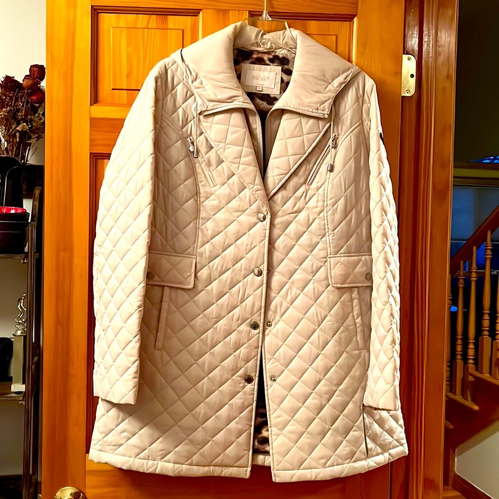 Beige, Quilted Rain coat/Light coat by Laundry